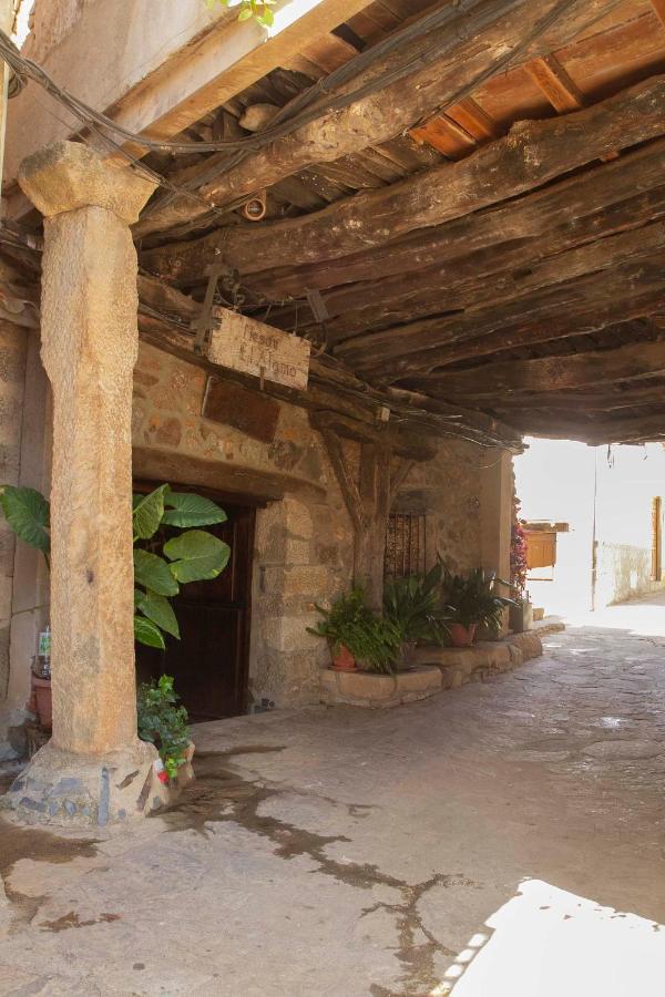 Raices Casa Rural Torre de Don Miguel Luaran gambar